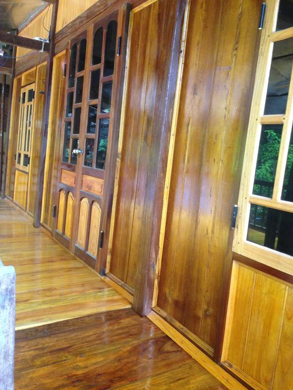 Ba Be Lake Homestay - Quynh Chi Exterior foto